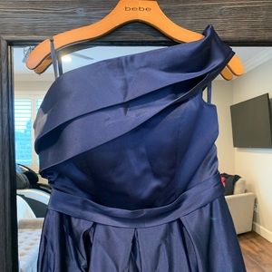 Formal/wedding floor length dress.